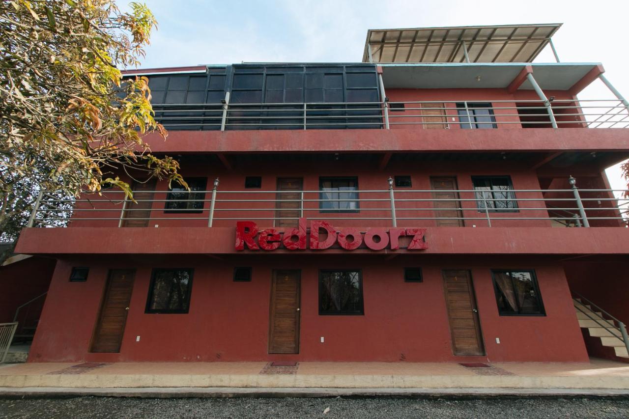 Reddoorz Plus At Malabag Silang - Vaccinated Staff Eksteriør billede